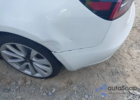 2018 Tesla Model 3 from USA, damaged, VIN 5YJ3E1EA4JF164893